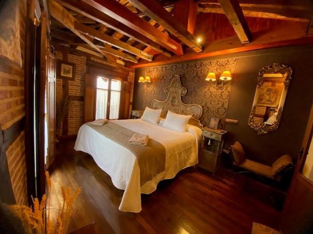 Hospederia Casa De Cisneros Guest house 2*